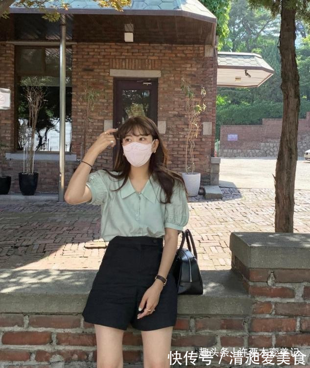 时髦 扔掉你的碎花裙!今夏流行这“3种”裙子,40岁女人穿更时髦减龄