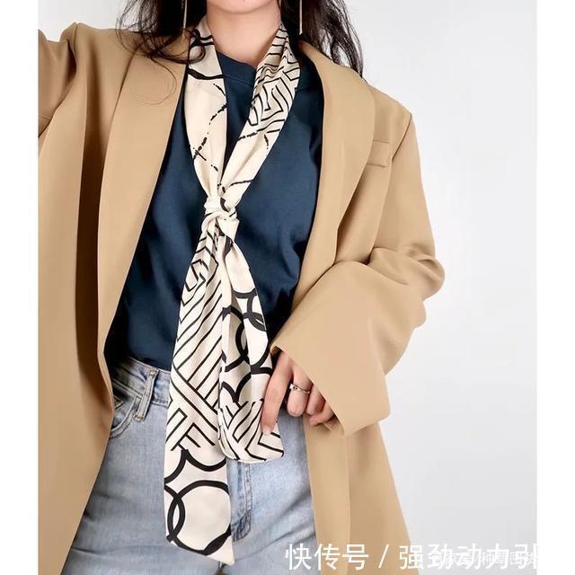 秋天毛衣、外套这么搭,太太太高级!