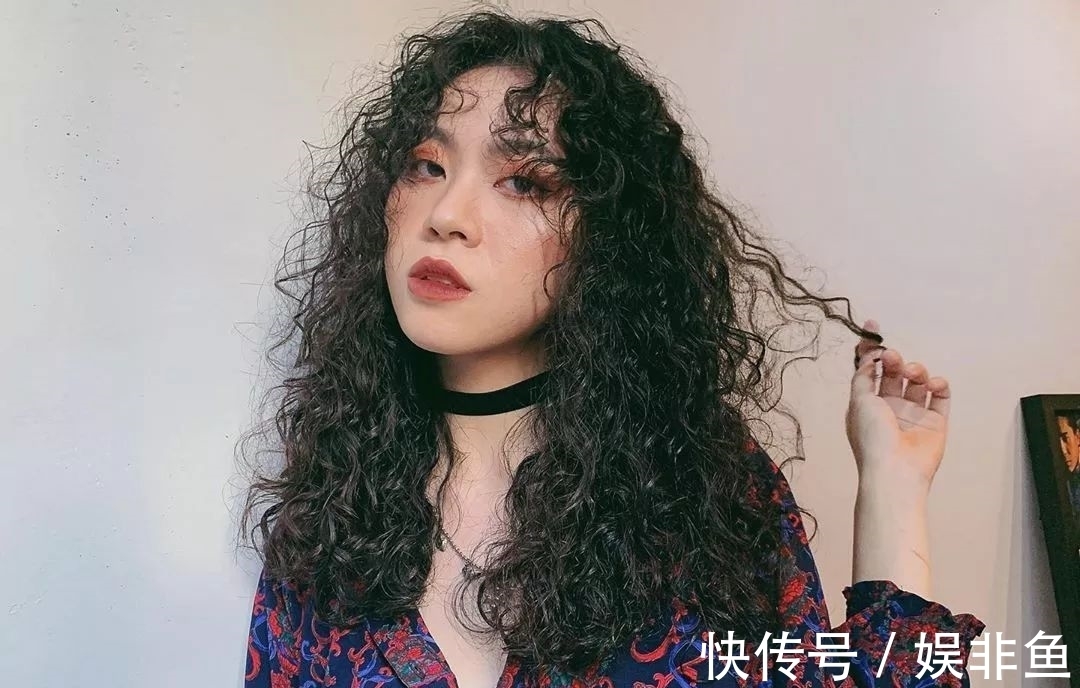 复古 复古发型“羊毛卷”