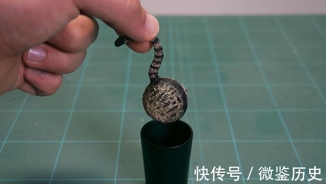 还原|全球的猫都想屏蔽这个日本人,他到底做了多少沙雕手办?