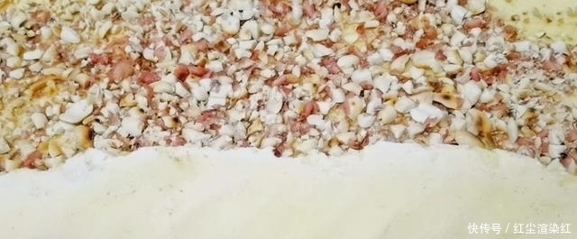 玉米面特好吃的做法,活了30几年第一次做,出锅全家人都抢着吃