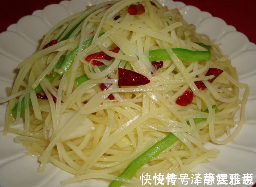 茄子|有4种“健康”蔬菜可以常给孩子吃,有益肠胃,还能促进孩子发育