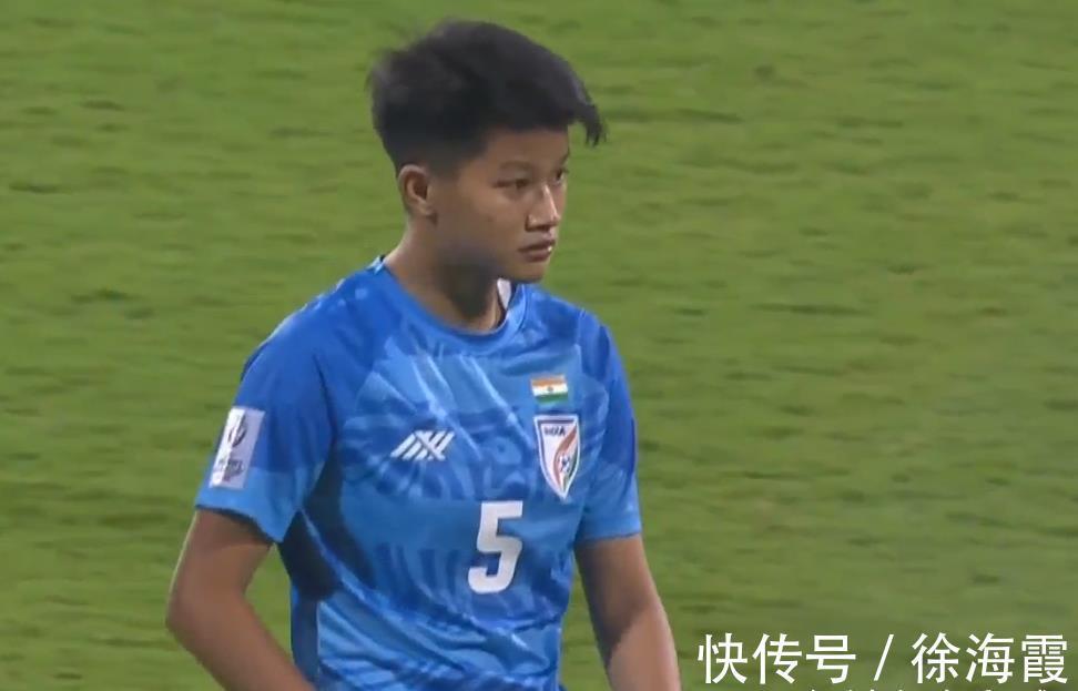 女足|0-0!中国女足竞争对手爆大冷,第90分钟错失绝杀,小组出线不利