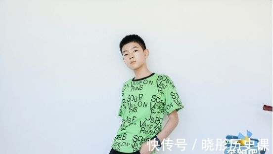 年度|第二季《奔跑吧少年》年度“最佳人气冠军”—陆奕成