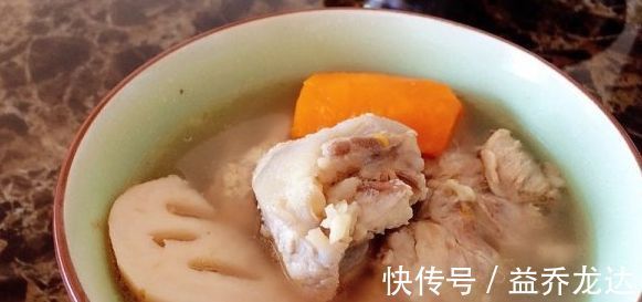 辅食|1岁宝宝求高抬贵手,3种辅食我们不能吃,会伤脾胃,长不高的