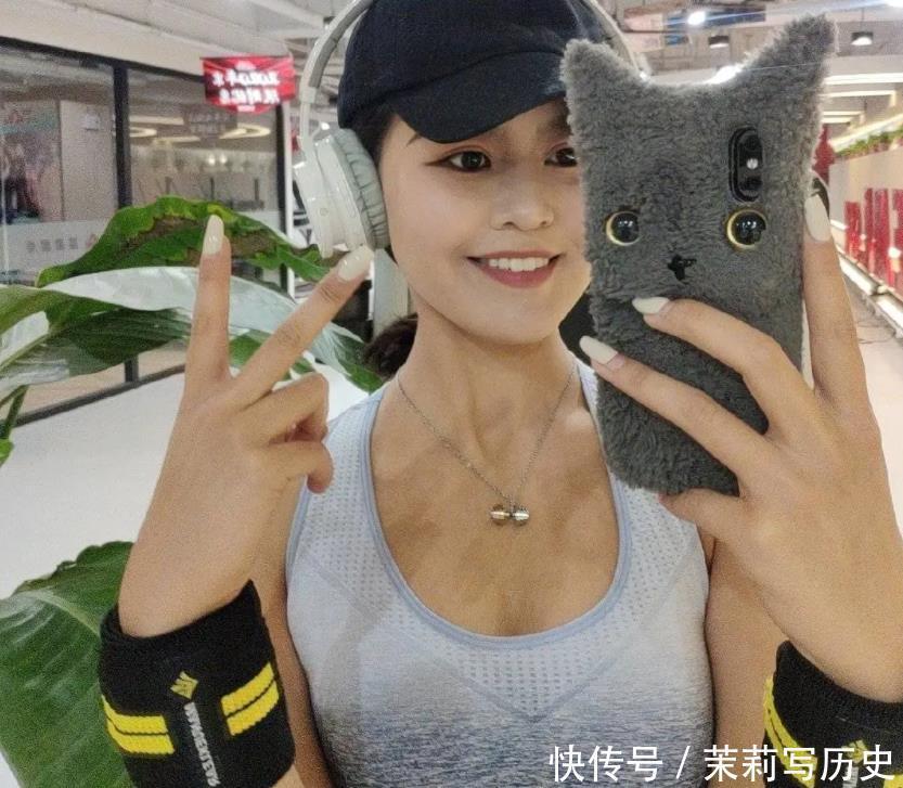 小姑娘|00后健身女孩超给力，体脂率21%，身材怎么练出来的？