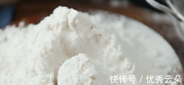 冰皮|自制冰皮月饼在家也能做,免蒸免烤,少油低脂,大人小孩都爱吃!