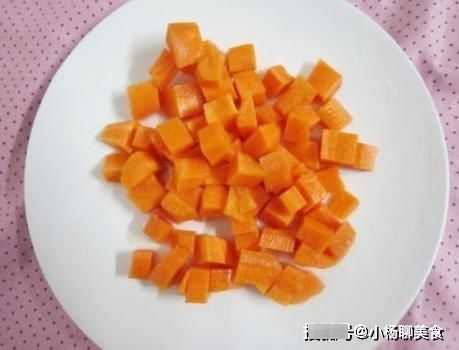 花椒粒|水煮花生米好吃有技巧,多加1个步骤,花生米入味更光亮,不发黑