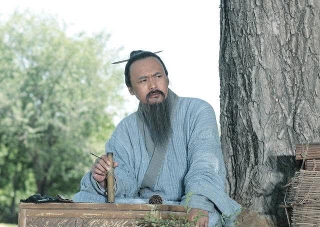 盗掘|朱元璋陵墓就摆在那里，为何能完整保存600年？清朝皇陵却全遭盗掘