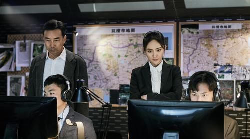 暴风眼:国安内鬼曝光后,安静差点小命不保,真实身份吓傻张彬彬!