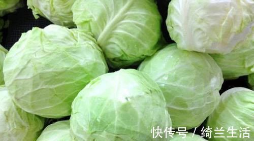 凉拌木耳|这东西被丢在厨房角落，却是“天然阿司匹林”，常吃让血栓靠边站