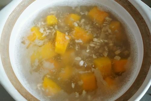 南瓜|葡萄干和它是绝配，隔三差五吃，暖胃养胃，气血双补，不懂可惜了