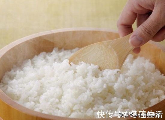 2种食物“隔夜”也无需扔掉,营养加倍,过年再也不用担心了