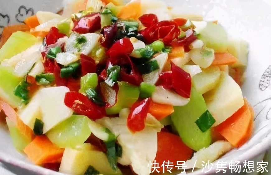 美食|女性到了中年,多吃3种美食,排毒燃脂,清理肠胃,营养又瘦身