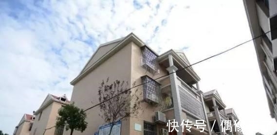 城市|5年后,“农村盖房”和“城里买房”,哪一种更舒适?