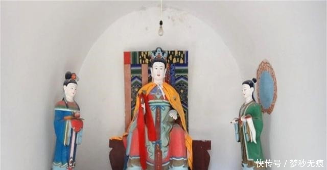 他位列五帝之一,娶了五个老婆,所生之子都不是他的!