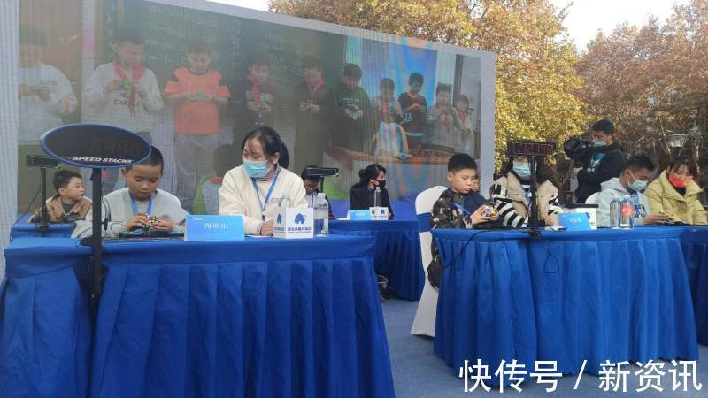 洪宇|魔方转起来 风采亮出来——淮安成功举办全市第四届青少年魔方大赛