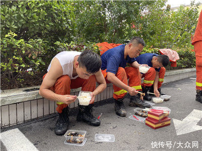 群众|村民送来水、食物表谢意！德州消防已营救转移被困群众132人