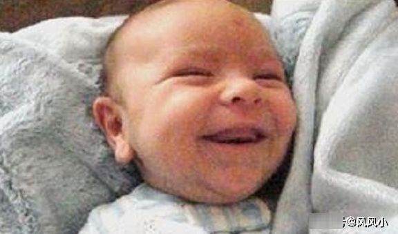 宝宝|宝宝有个动作会的越早,将来就越聪明,你家宝宝有吗?