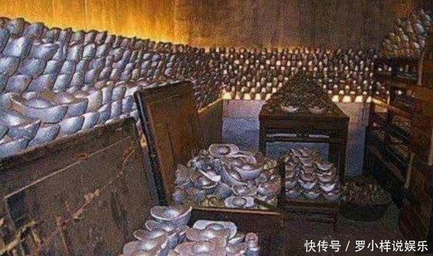 胡雪岩|胡雪岩临终之前说了5个字,他的子孙竟从此不经商当官