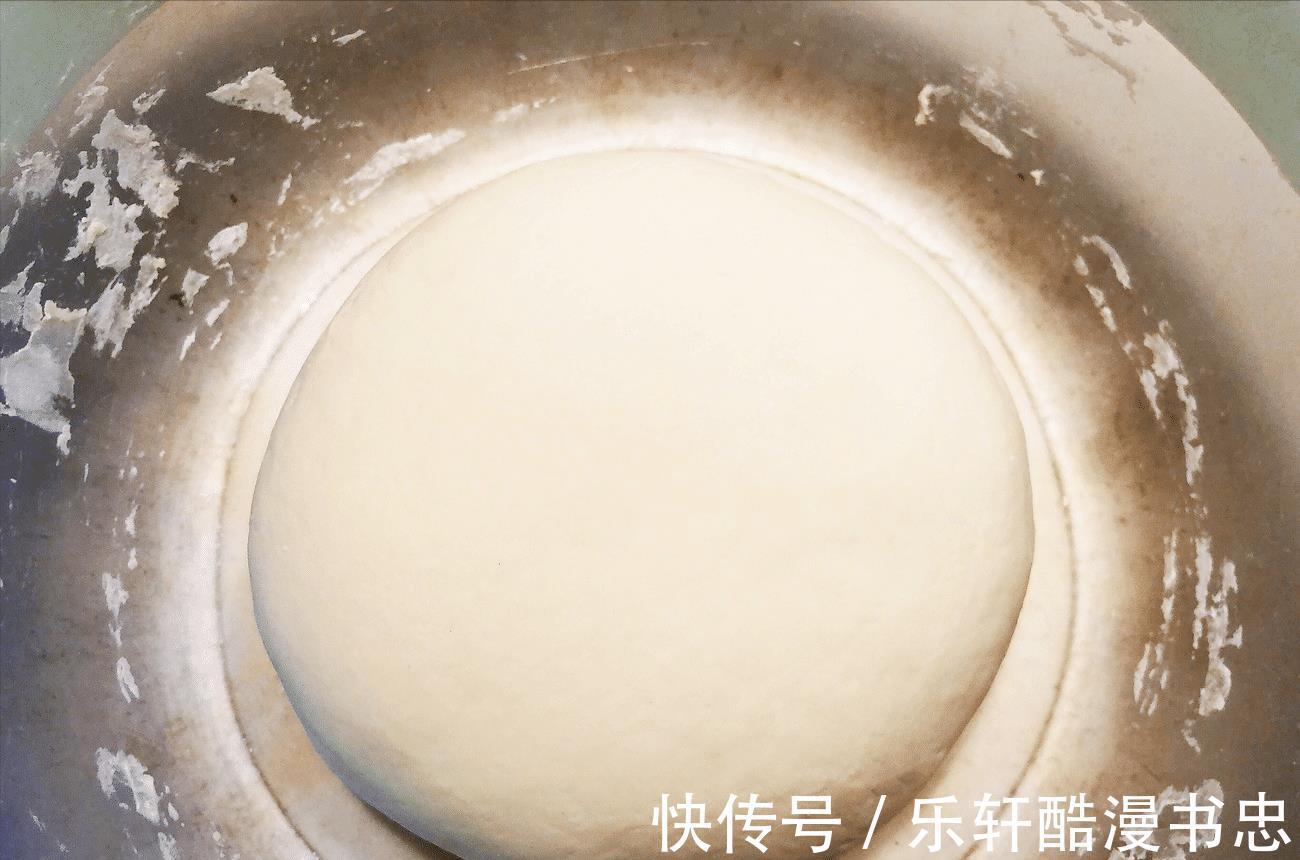 多汁|头伏包饺子,还得用这个菜,皮薄馅大,鲜嫩多汁,老人孩子都爱吃