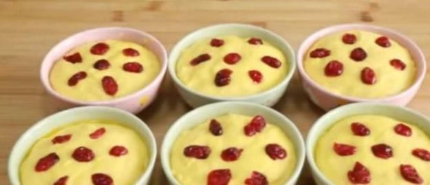 玉米面正确做法,开水一烫,筷子一搅,手不沾面,蓬松暄软