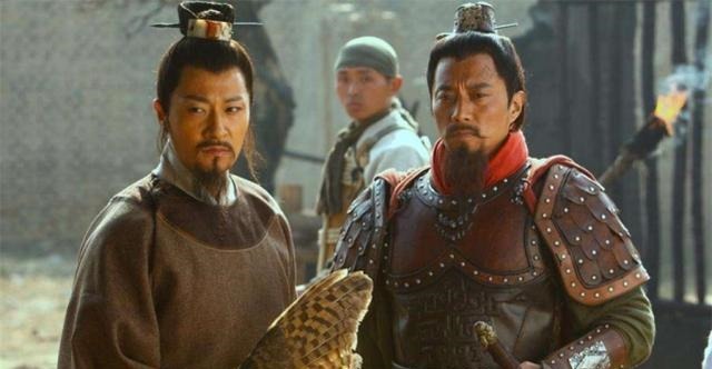 豹子头|方腊麾下第一猛将,连斩13名梁山好汉,武艺不输豹子头林冲