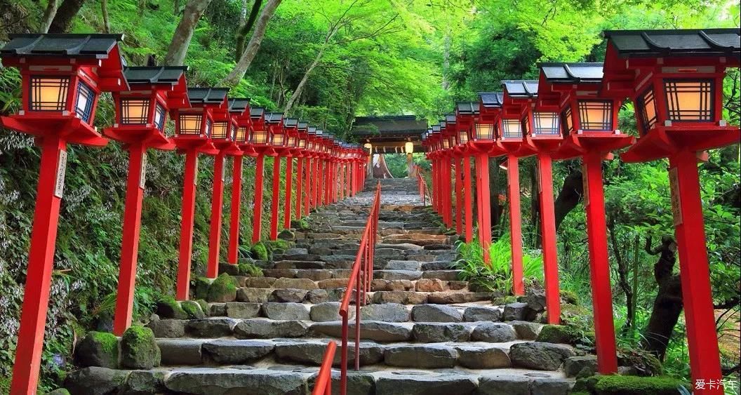 你以为日本只有樱花可看？夏日祭——给你一整个夏天的狂欢！