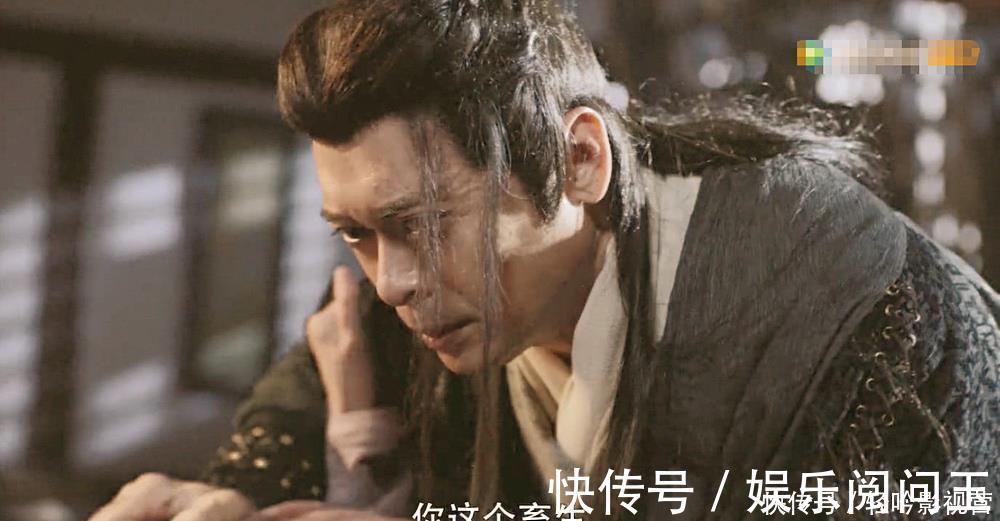 谢逊!成昆有3个徒弟,谢逊是老大,陈友谅是老二,老三打遍天下无敌手