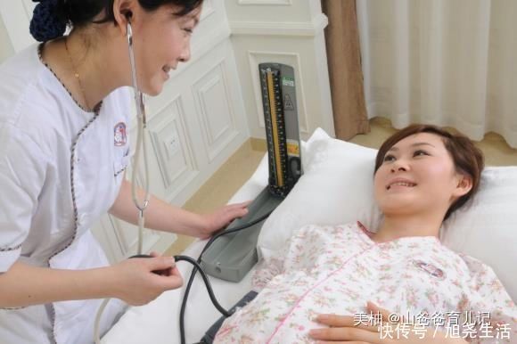 妻子怀孕看B超以为双胞胎，欣喜若狂，但孩子出生后，全家乱了套