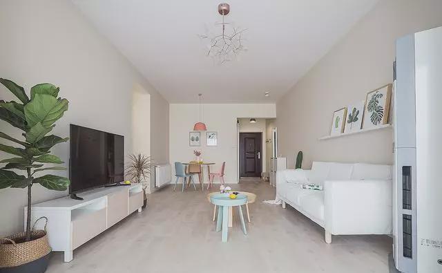 简约风|朋友家刷白墙竟然这么美,5万块基装就能搞定,家具进场非常惊艳