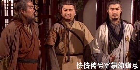 丐帮帮主#天龙后传：李清露为乔峰生三子，大儿是独孤求败，二儿是丐帮帮主