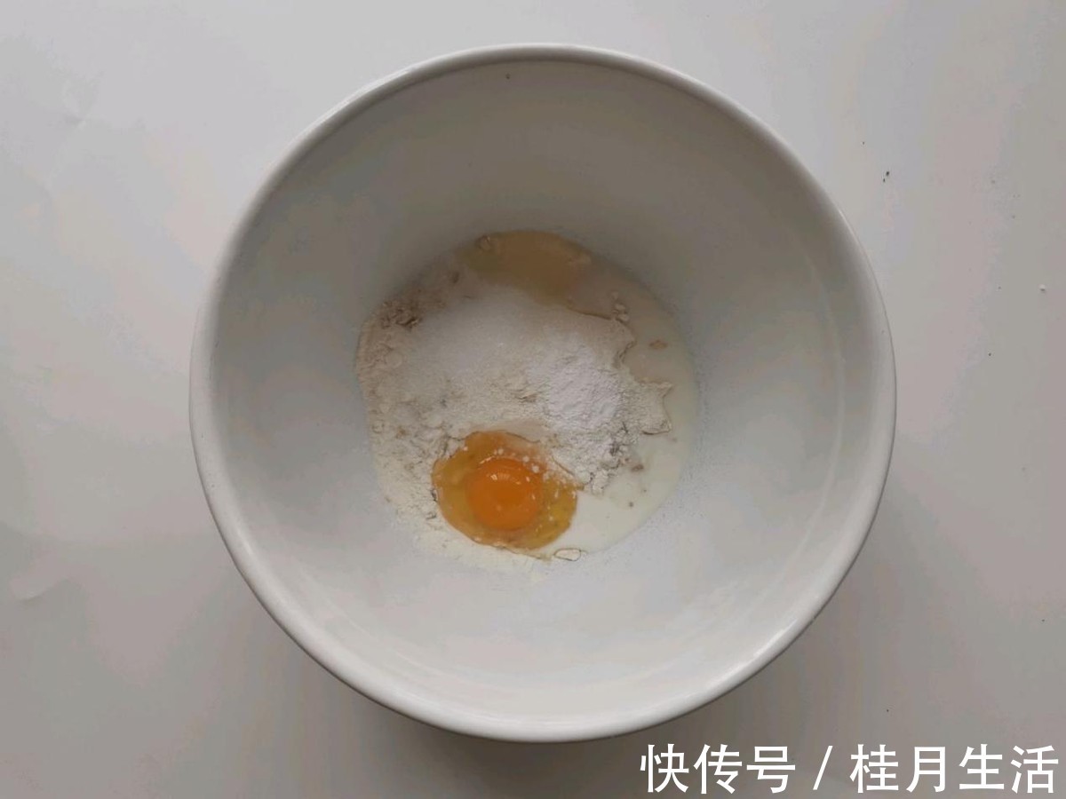 泡打粉|红酒煮苹果,做道好看又好吃的甜品,一个烤箱就搞定