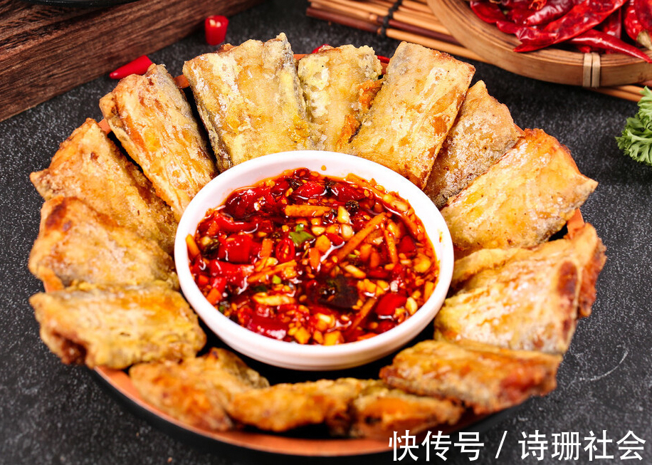 泡打粉|炸带鱼，裹面粉还是淀粉？教你一招，带鱼外酥里嫩，凉了不回软
