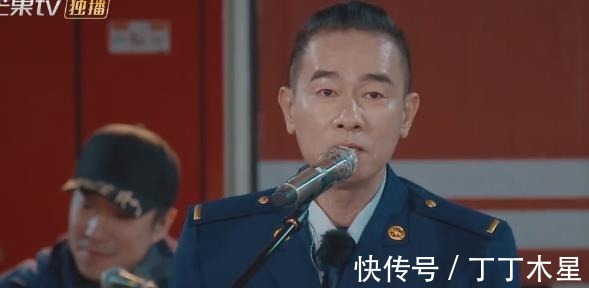 陈小春、张智霖催泪合唱《真的英雄》，站长手写信破防了