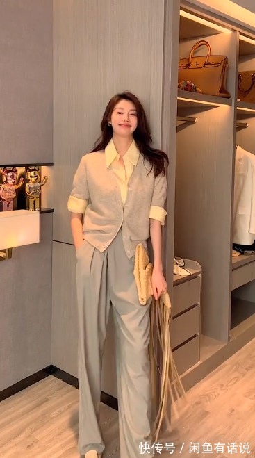 亮色|为什么你穿针织开衫显老气,这5组对比太真实,阿姨和姐姐的区别