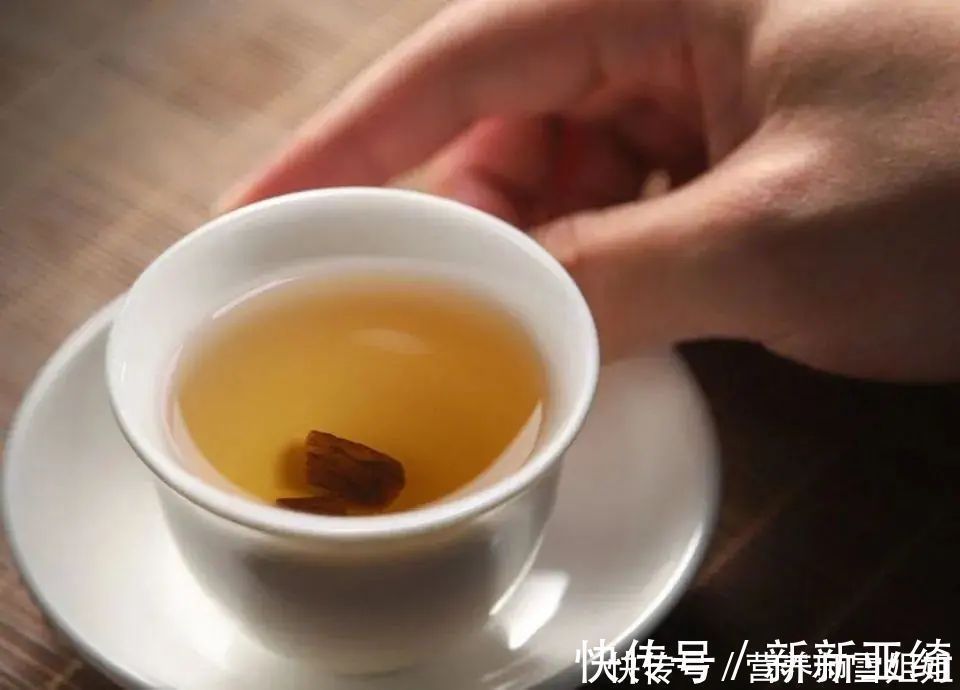 泡脚|50岁后,进入“养寿期”,有8大表现的人,恭喜你,有长寿资本