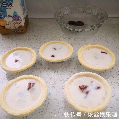 小孩|香浓美味的#蛋趣体验#椰香草莓挞，大人小孩都爱吃