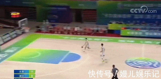 nb第一场就爆!又扣又帽!打崩NBA落选秀!他真是中国男篮的未来