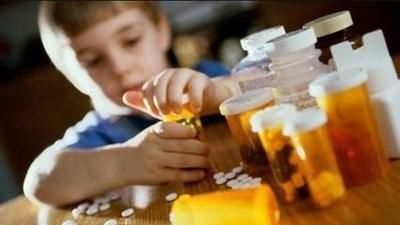 动作|12岁女孩弯腰时一个动作,被父母发现异常10个孩子就有2个中招