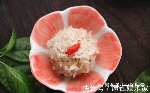 莲藕|糯米别再包粽子了，教你6种做法，比粽子还好吃，连吃一周都不腻