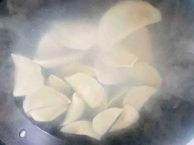 拌饺子馅最忌放“它”,10人有9人放错,难怪饺子不鲜还不好吃