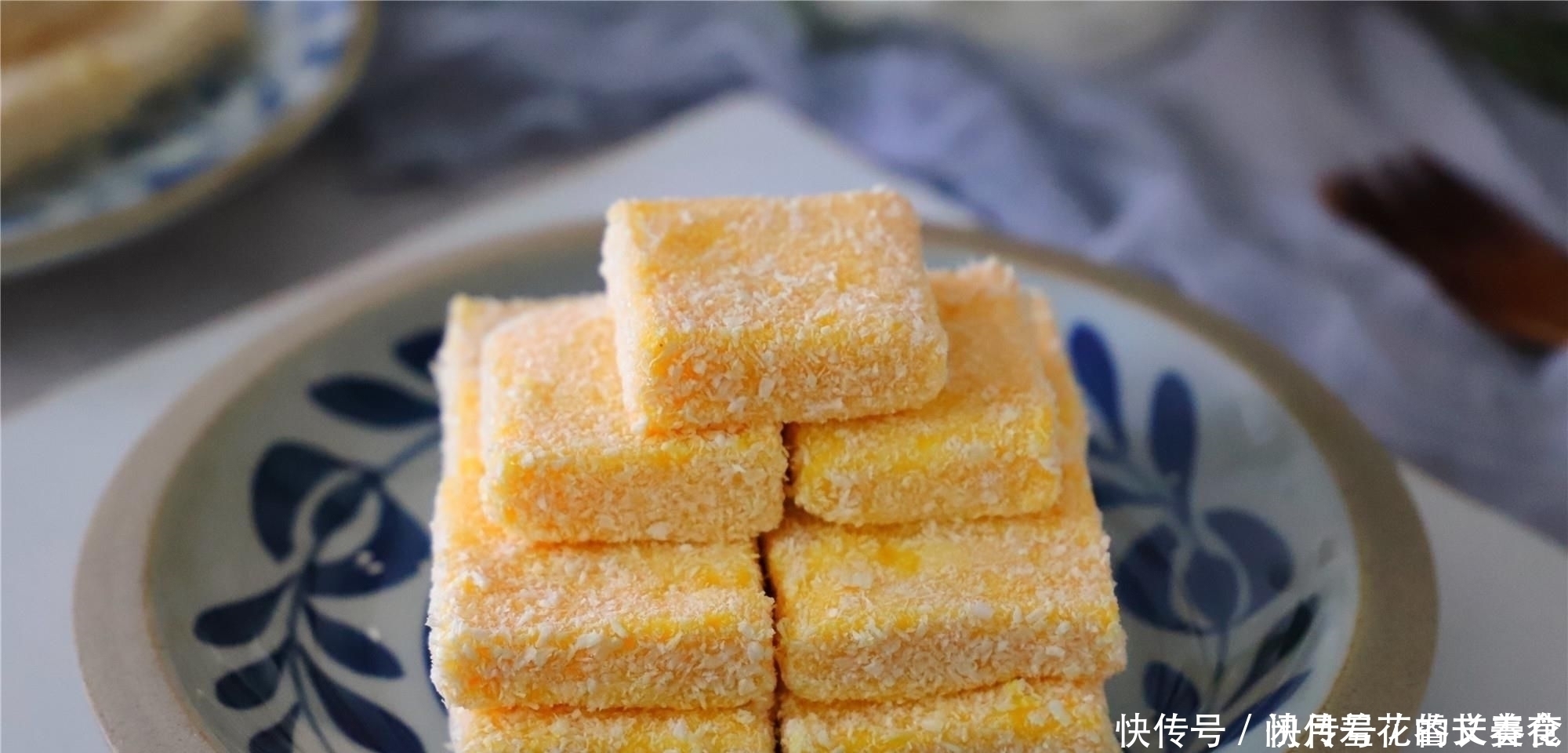 烤箱|南瓜新吃法,不用面粉,不用烤箱,软糯香甜,比蛋糕简单还好吃