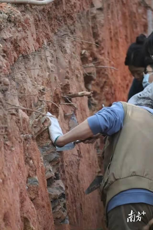 中大南#中山大学一处工地现场疑似又挖出古墓