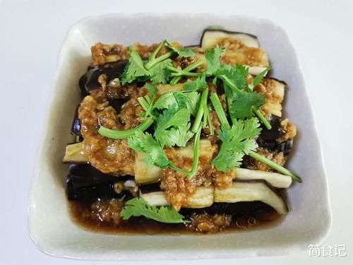 年夜饭，解腻爽口的小凉菜，并教您8道开胃爽口的小凉菜，学会了可以换着花样吃