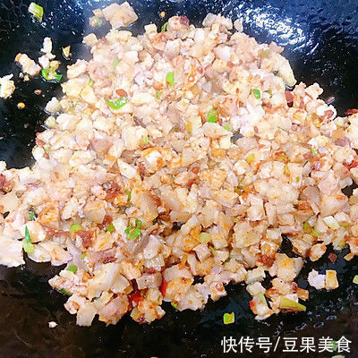 美食|陕西人饭桌上必不可少的美食～八宝辣子