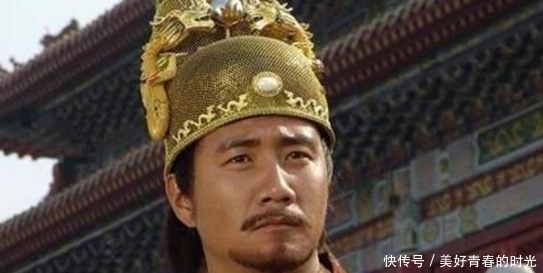  朱元璋|朱元璋问寺庙方丈：朕也需要下跪吗？方丈8字挽救了全寺人性命！