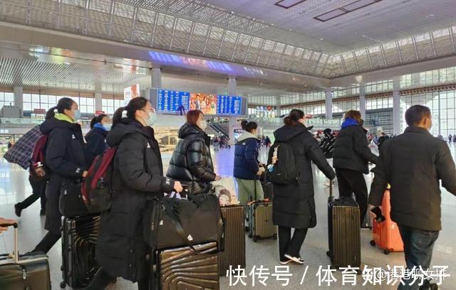 入营|江苏、天津女排成最大赢家!网友为姚迪鸣不平,球迷:为蔡斌点赞