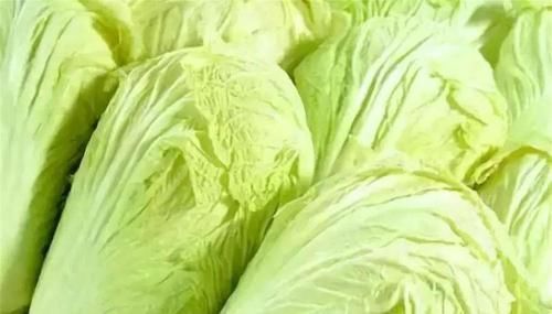 白菜|女性40岁后,常吃3种食物,清热排毒,补血益气,吃了肌肤更年轻