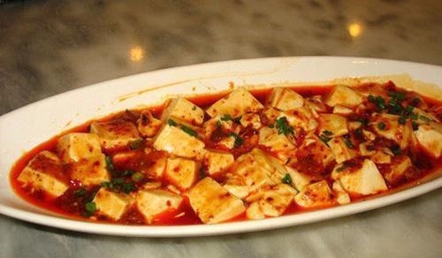 豆腐最好吃的做法，每次做两盘，我一个人就可以吃掉一大盘！